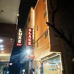 Hotel Glace Near International Airport New Delhi